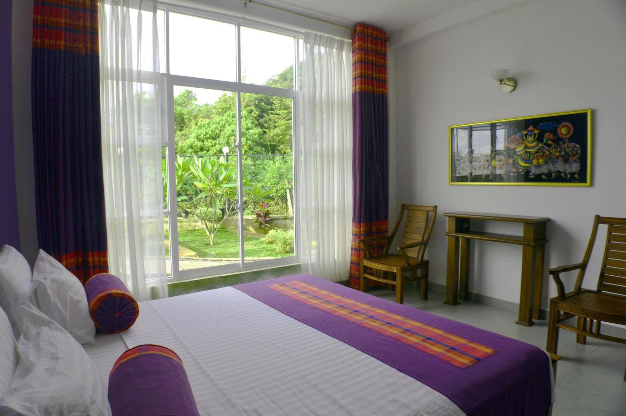 Villa Baywatch, Rumassala Unawatuna Exterior foto